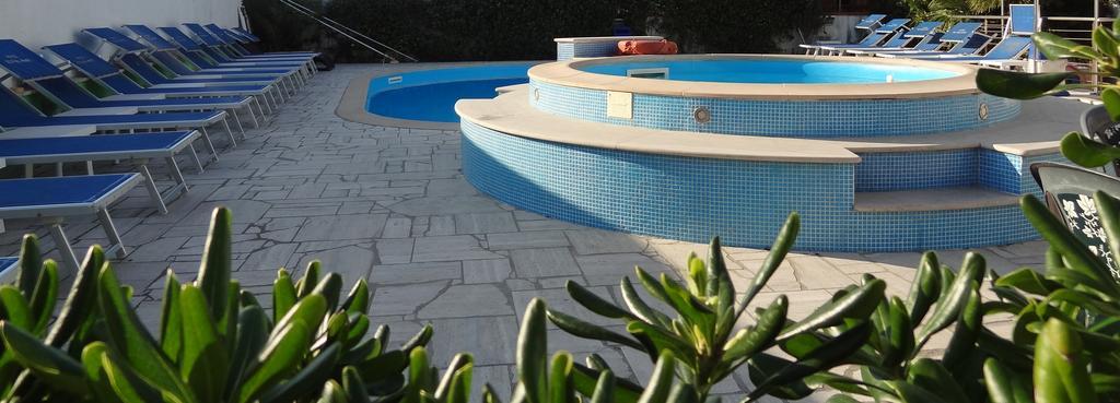 Hotel Eco Del Mare Marina di Massa Exteriér fotografie