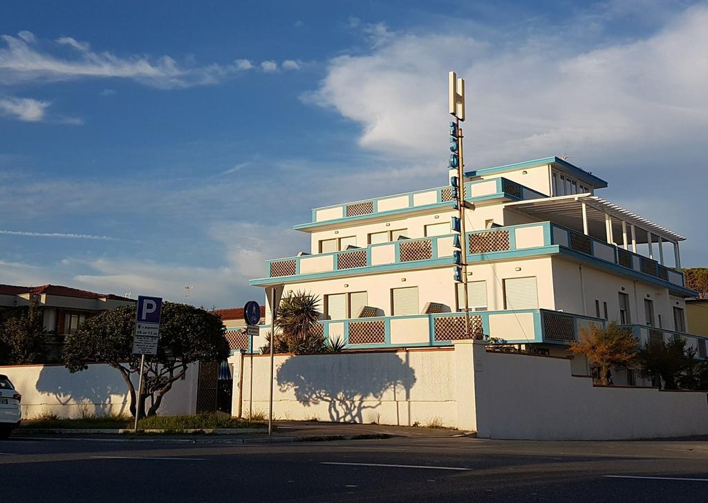 Hotel Eco Del Mare Marina di Massa Exteriér fotografie