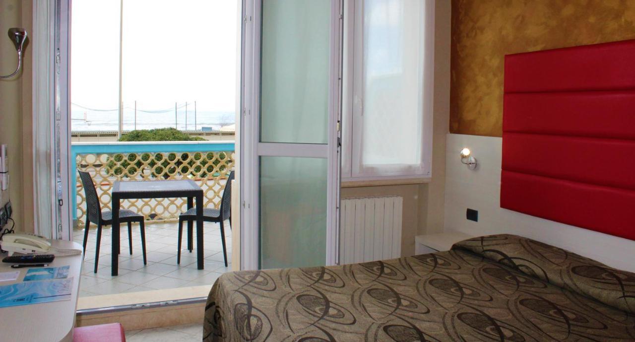 Hotel Eco Del Mare Marina di Massa Exteriér fotografie